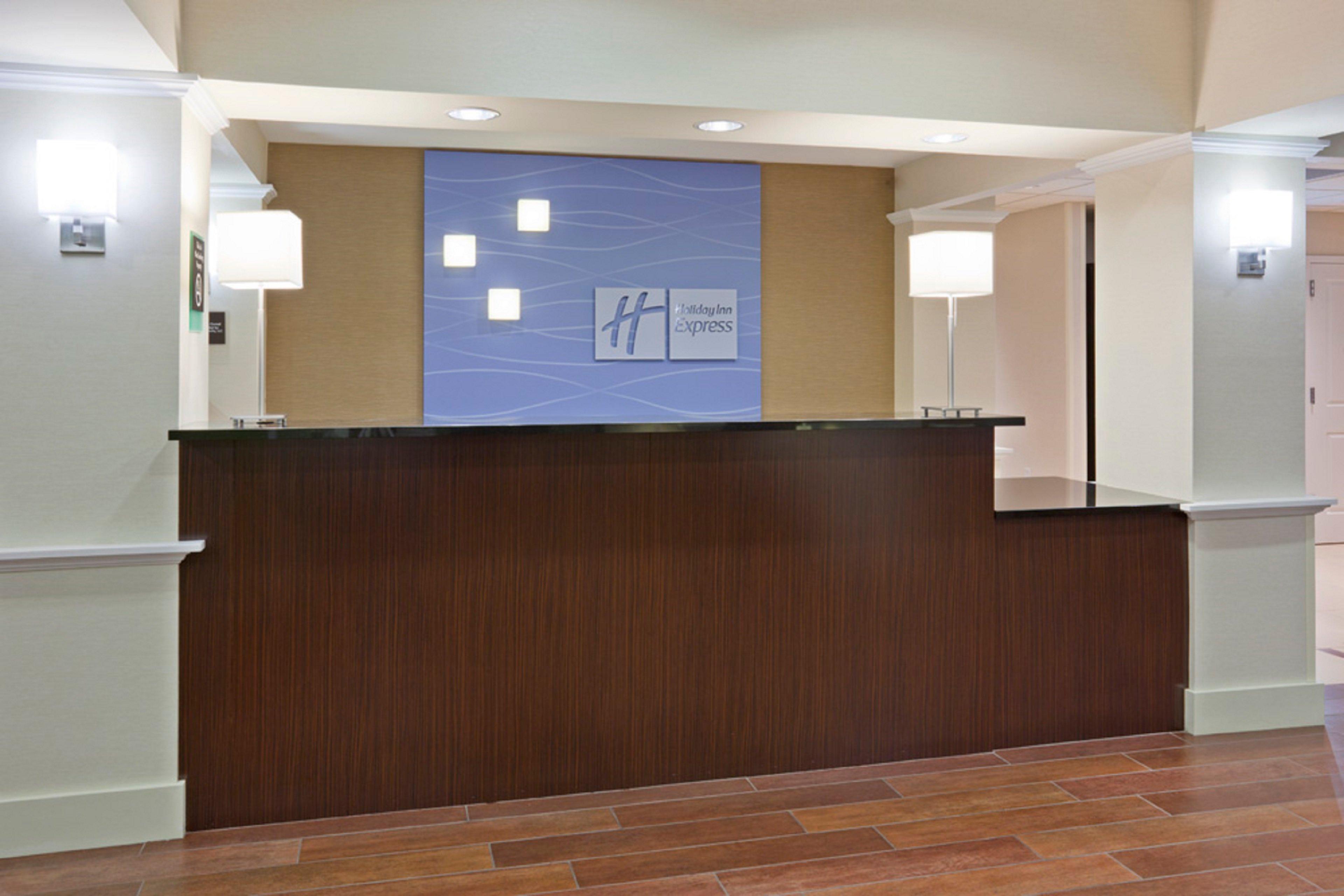 Holiday Inn Express Hotel & Suites Rogers By Ihg Exterior foto