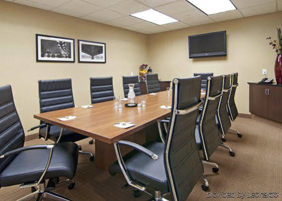 Holiday Inn Express Hotel & Suites Rogers By Ihg Negócio foto