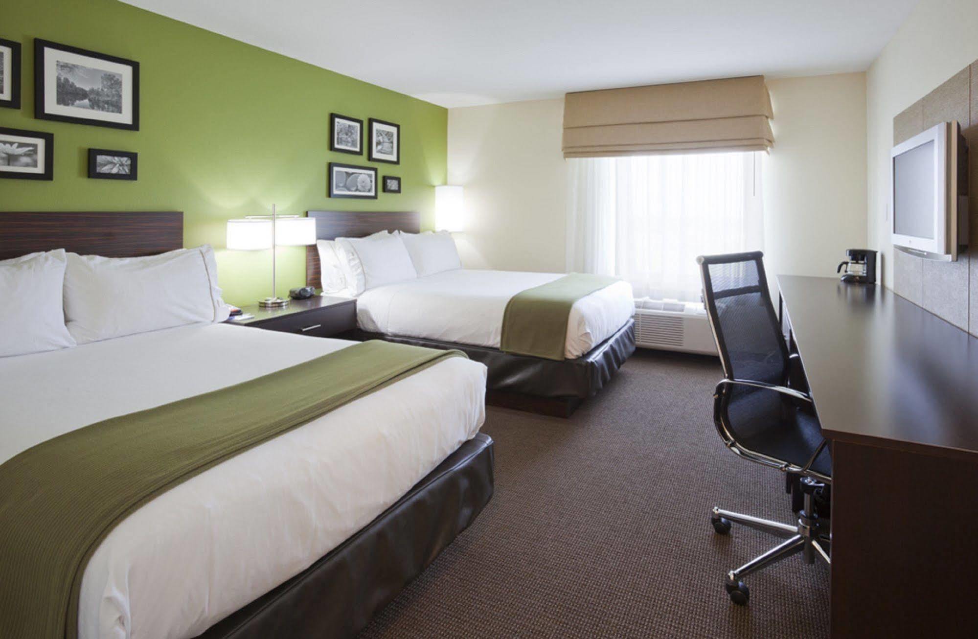 Holiday Inn Express Hotel & Suites Rogers By Ihg Exterior foto